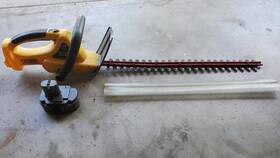 Rh18 American Gardener 24 Inch Hedge Trimmer
