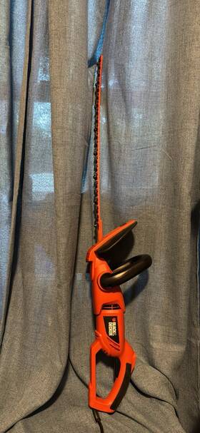 Hh2450r Black Decker And Hedger