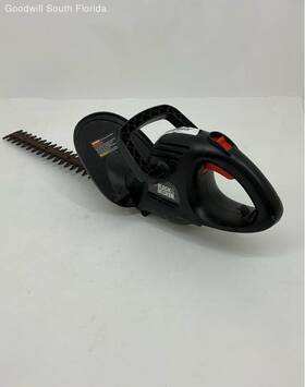 Tr7100 Black & Decker And Corded Electric Lightweight Hedge Trimmer Model