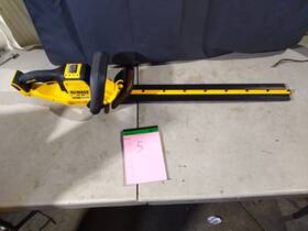 Dcht870b Dewalt 60v Max Bl Li-ion 26 Inch Cordless Hedge Trimmer Tool Only