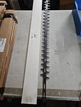 X411000630 Echo 411000630 Hedge Trimmer Blade 30 Inch Hc185 Oem Part#x411000630