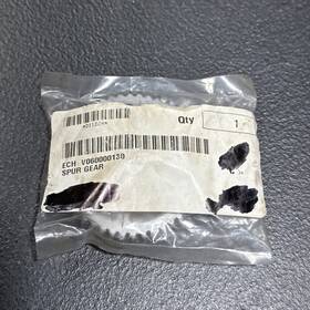 V060000130 Echo Shindaiwa Spur Gear For Hca Shc 225 2620 Hedgers Oem