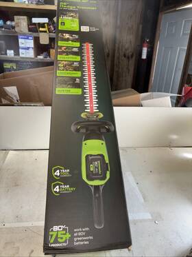 2212102 Greenworks 80v Brushless 26 Inch Hedge Trimmer Tool Only New Open Box. 0006