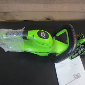 Htg302 Greenworks 24v 22 Inch Cordless Battery Hedge Trimmer - Model