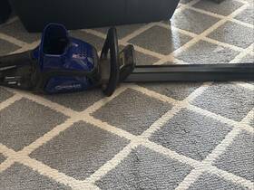Kht-240-06 Kobalt 40v Max Cordless 24 Inch Dual-action Blades Hedge Trimmer Model Kht 240-06