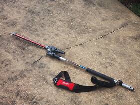 49-16-2796 Milwaukee M18 Fuel 18v Quik-lok Hedge Trimmer Attachment