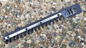 9811 Village Blacksmith Vtg 1960s 13 Inch Blade For Hedge Trimmer Single Edge Model