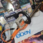 Vtg Black And Decker Model 8110 Electric Shrub Hedge Trimmer 16 Inch Blade. Fixed Price $39.99.