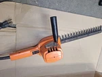 Vintage Black & Decker Model 8110 Electric Shrub Hedge Trimmer Run Strong. Fixed Price $39.99.