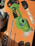 Varai Cordless Hedge Trimmer 2-IN-1 2X Batteries *brand New*. Fixed Price $51.23.