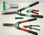 Landscape Lot Of Heavy Duty Hand Garden Hedge Trimmer Clippers Shears Pruner. Fixed Price $19.00.