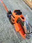 Buss Trimmer BEHT350 120V 4 Amp 22 In. Electric Black And Decker New No. Fixed Price $49.00.